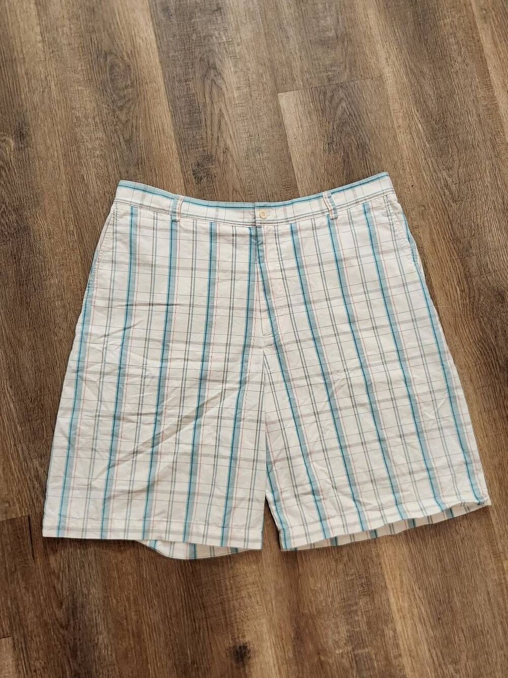 Nike Golf Shorts Mens 36x9 Plaid Nylon Stay tucked waist multicolor